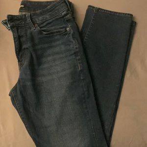 Express Slim Jean.